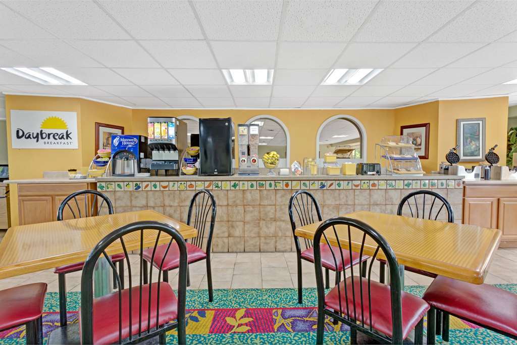 Days Inn Williamsburg Colonial Area Facilities photo